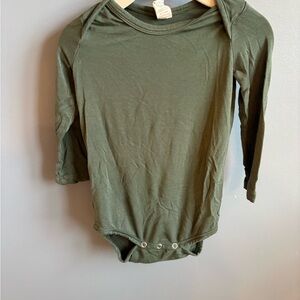 Kate Quinn Long Sleeve Baby Bodysuit